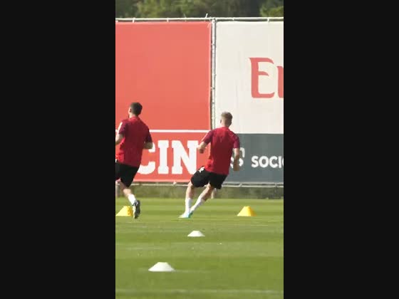 Vamos com tudo: Confira o treino do Benfica antes da deslocação a Marselha