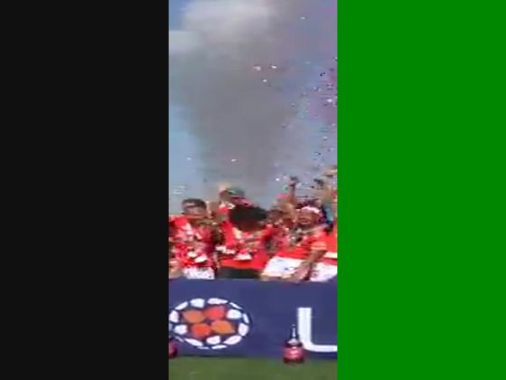 Tetracampeãs do Benfica fazem a festa e Sílvia Rebelo ergue a Taça