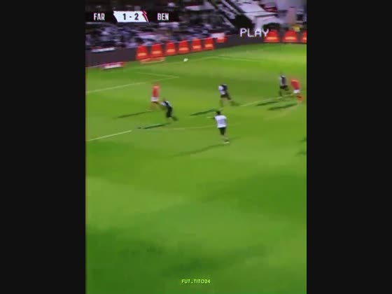 Golo de Álvaro Carreras pelo Benfica frente ao Farense