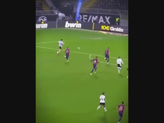 Grande golo de Jota Silva pelo Vitória Guimarães